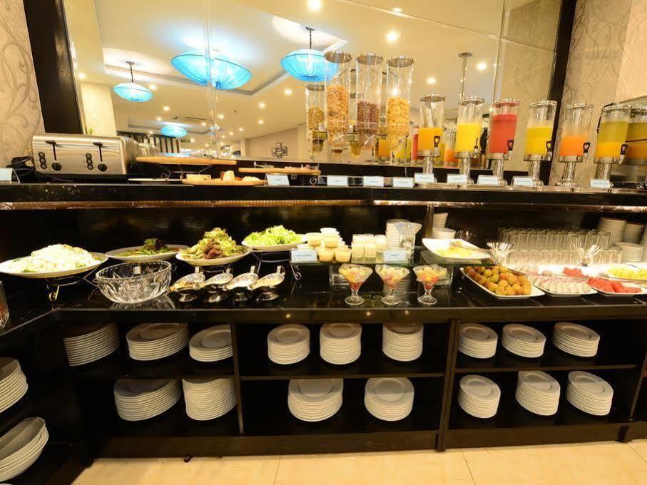 Hanoi Emerald Waters Hotel & Spa Bagian luar foto