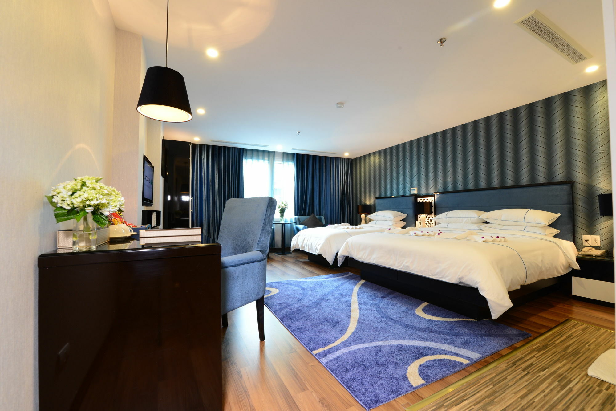 Hanoi Emerald Waters Hotel & Spa Bagian luar foto