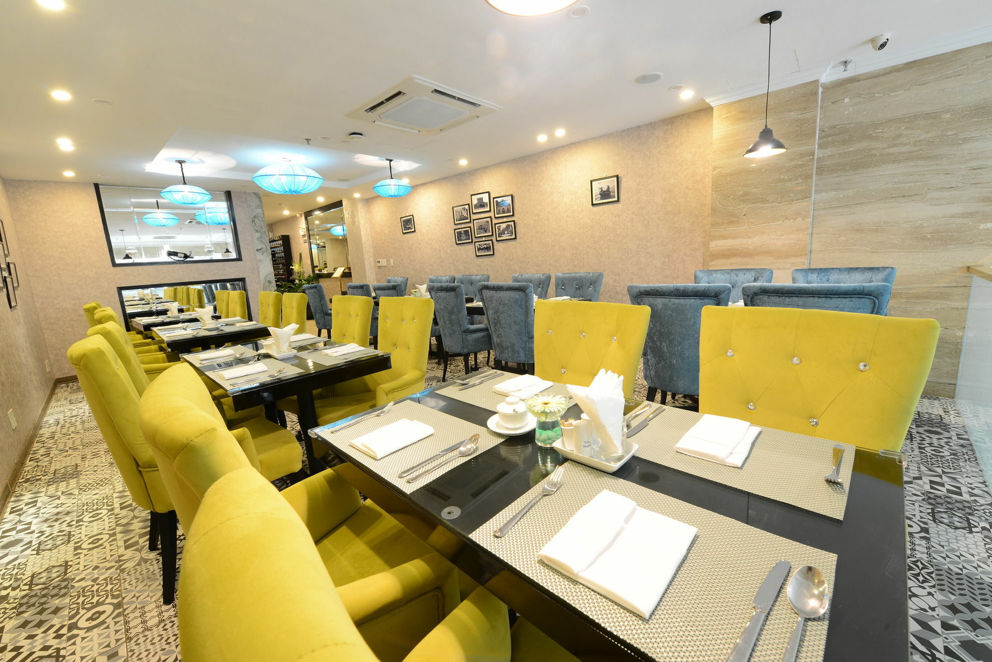 Hanoi Emerald Waters Hotel & Spa Bagian luar foto