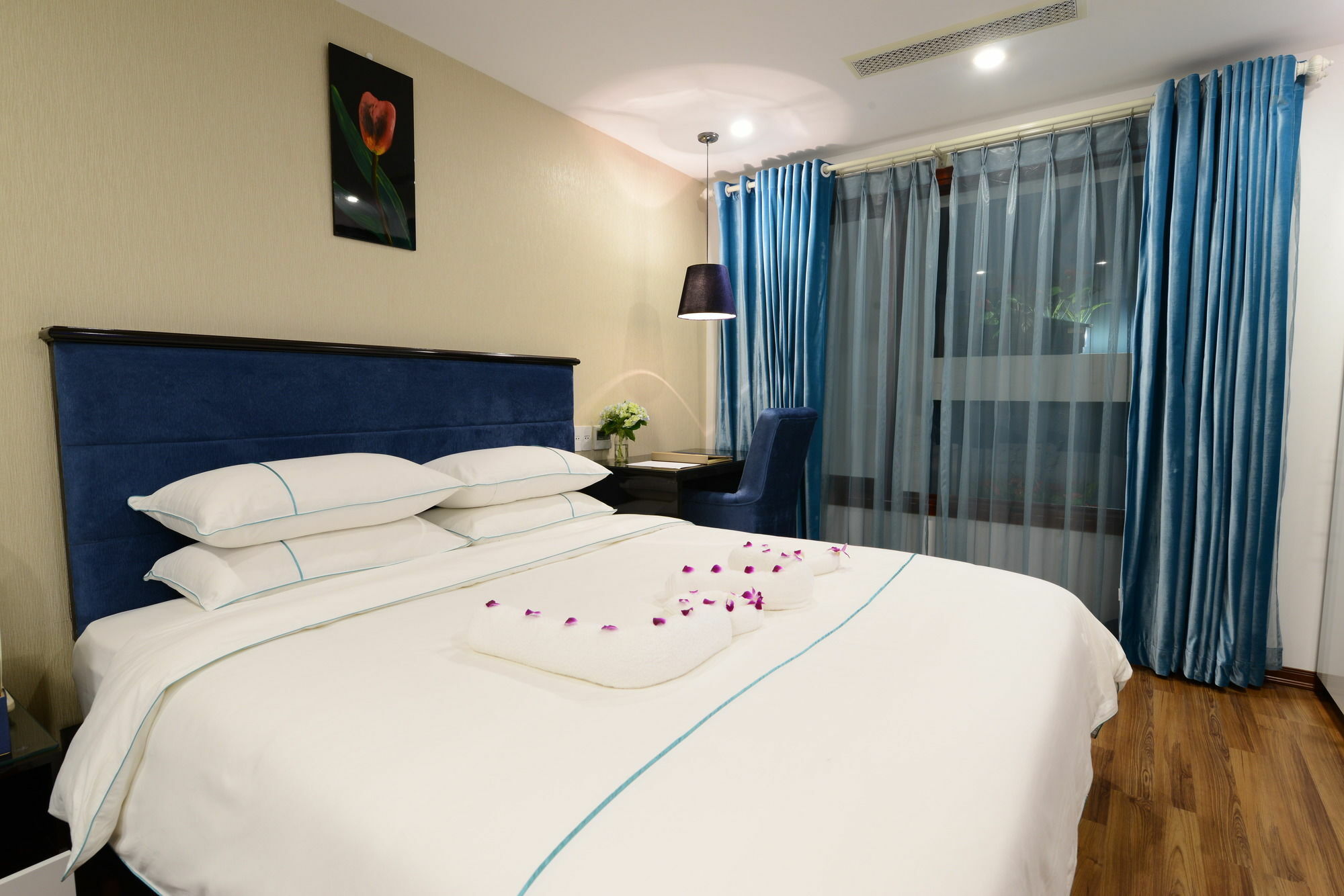 Hanoi Emerald Waters Hotel & Spa Bagian luar foto